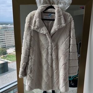 Calvin Klein Women's Beige Teddy Jacket